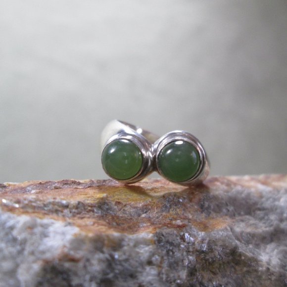 Sterling Silver Jade Ring TWIN SUN Studio Design - Picture 6 of 8